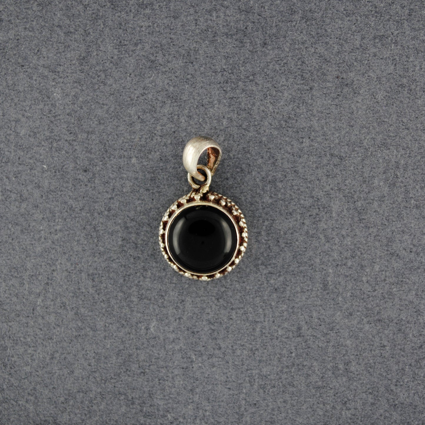 Sterling Silver Onyx Circle Pendant
