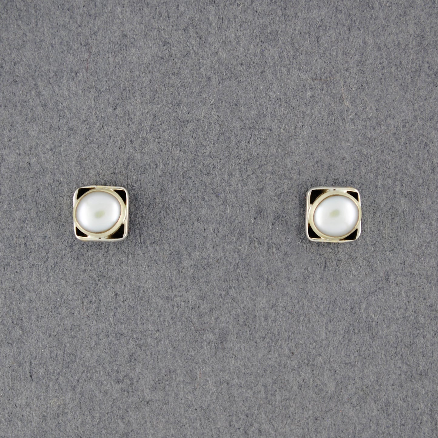 Sterling Silver Pearl in Square Stud Earrings