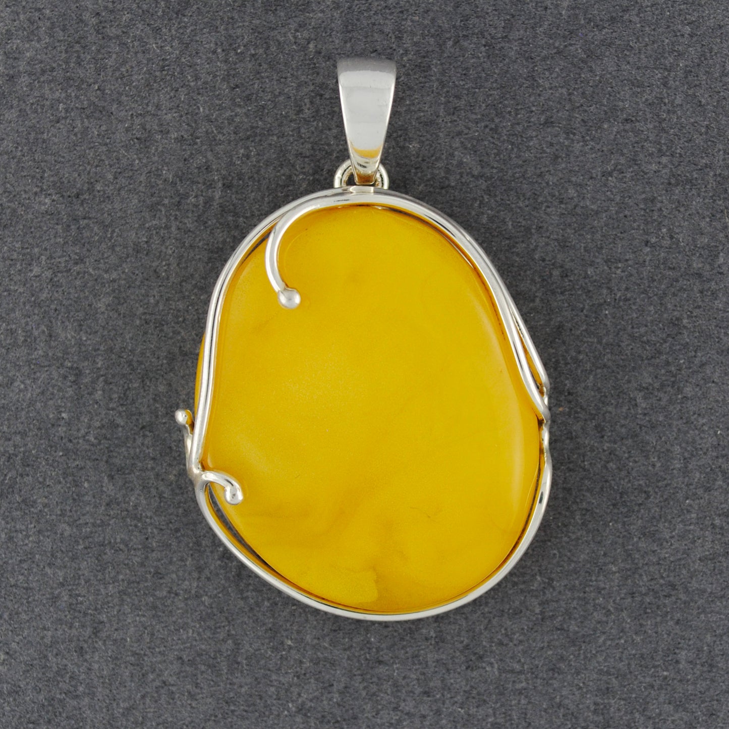 Butterscotch Amber with Wavy Border Pendant