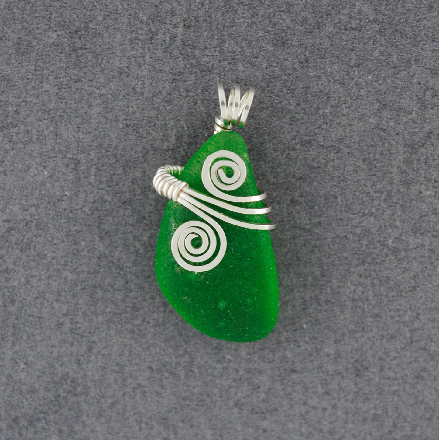Sterling Silver Green Sea Glass Rip Tide Pendant
