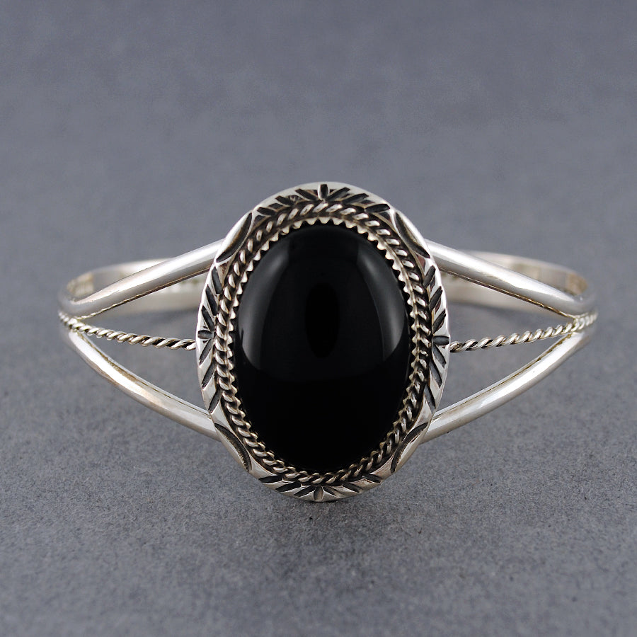 Sterling Silver Onyx Oval With Twist Cuff Bracelet