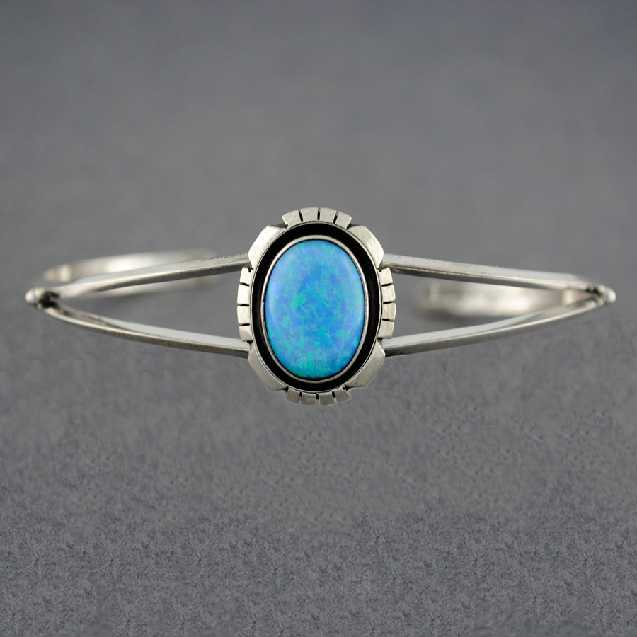 Sterling Silver Opal Oval Detailed Cuff Bracelet