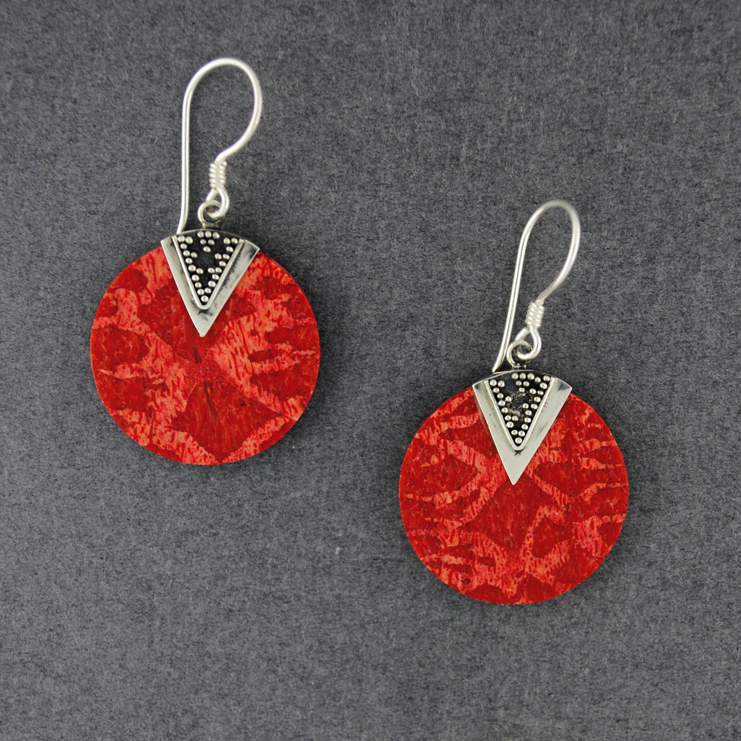 Coral Disc with Dotted V Earrings