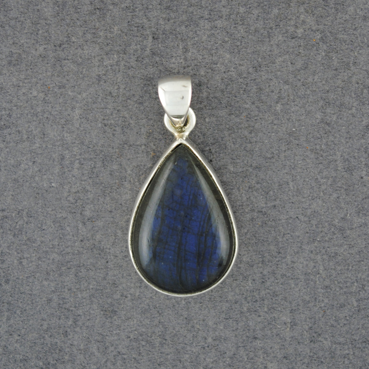 Sterling Silver Labradorite Teardrop Pendant