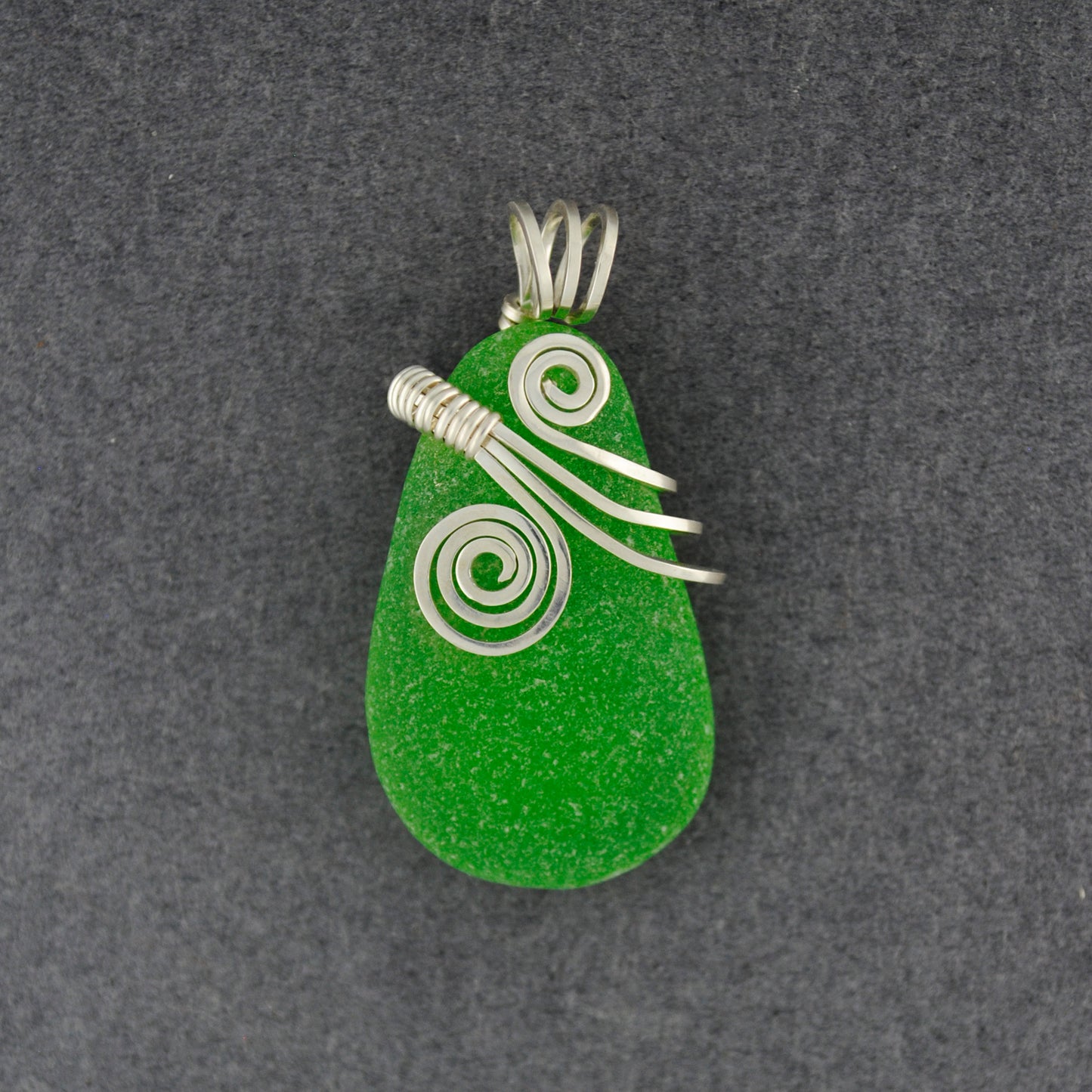Sterling Silver Green Sea Glass Rip Tide Pendant