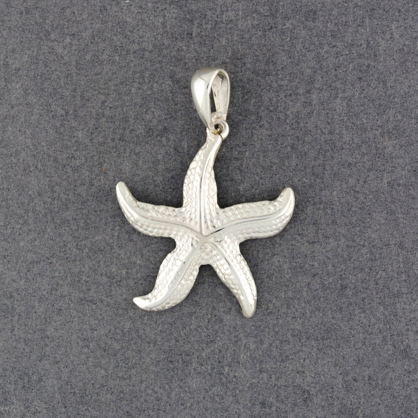 Sterling Silver Detailed Starfish Pendant