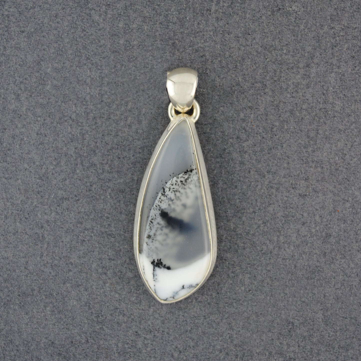 Sterling Silver Dendrite Agated Curved Drop Pendant
