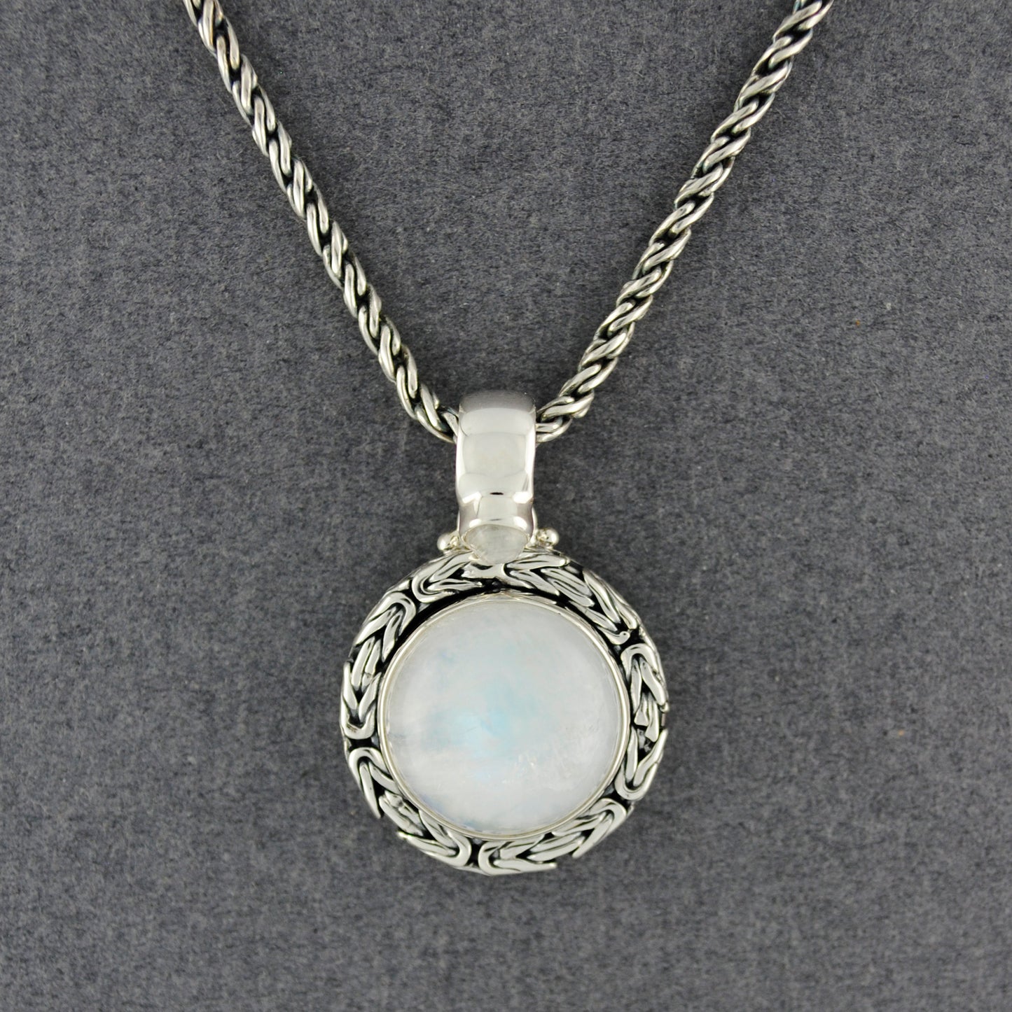 Lili Moonstone Necklace