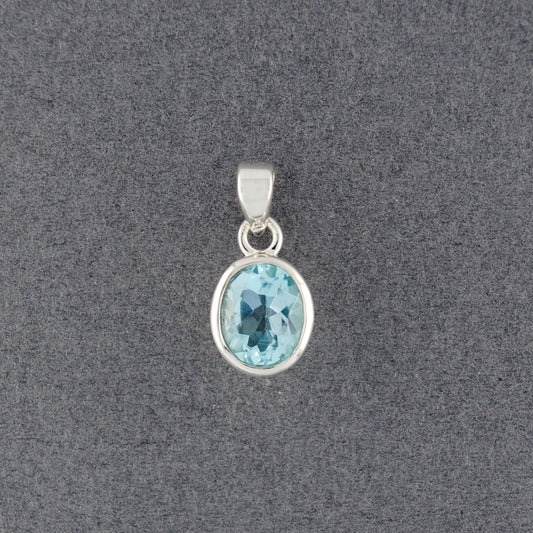 Sterling Silver BlueTopaz Oval Pendant