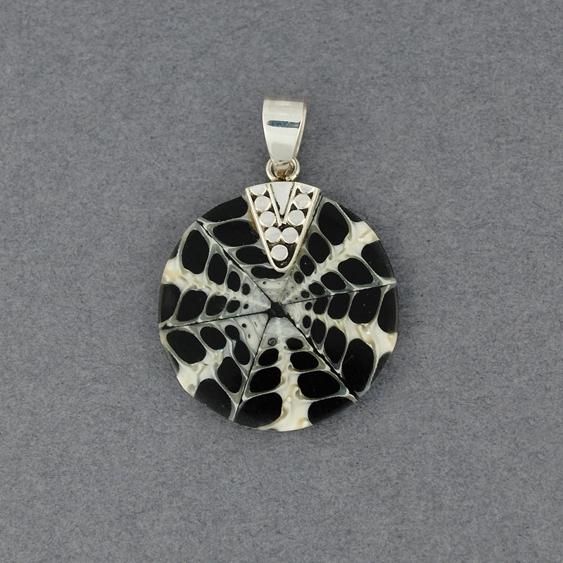 Small Mosaic Black & White Shell Pendant