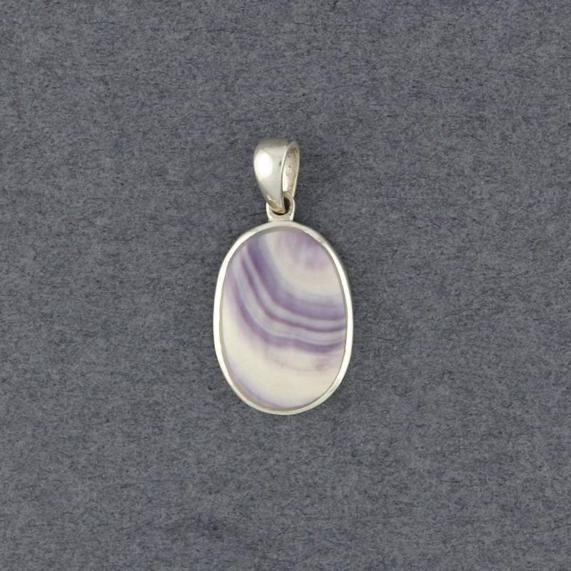 Wampum Medium Oval Bezel Pendant