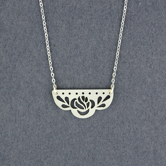 Rosa Necklace