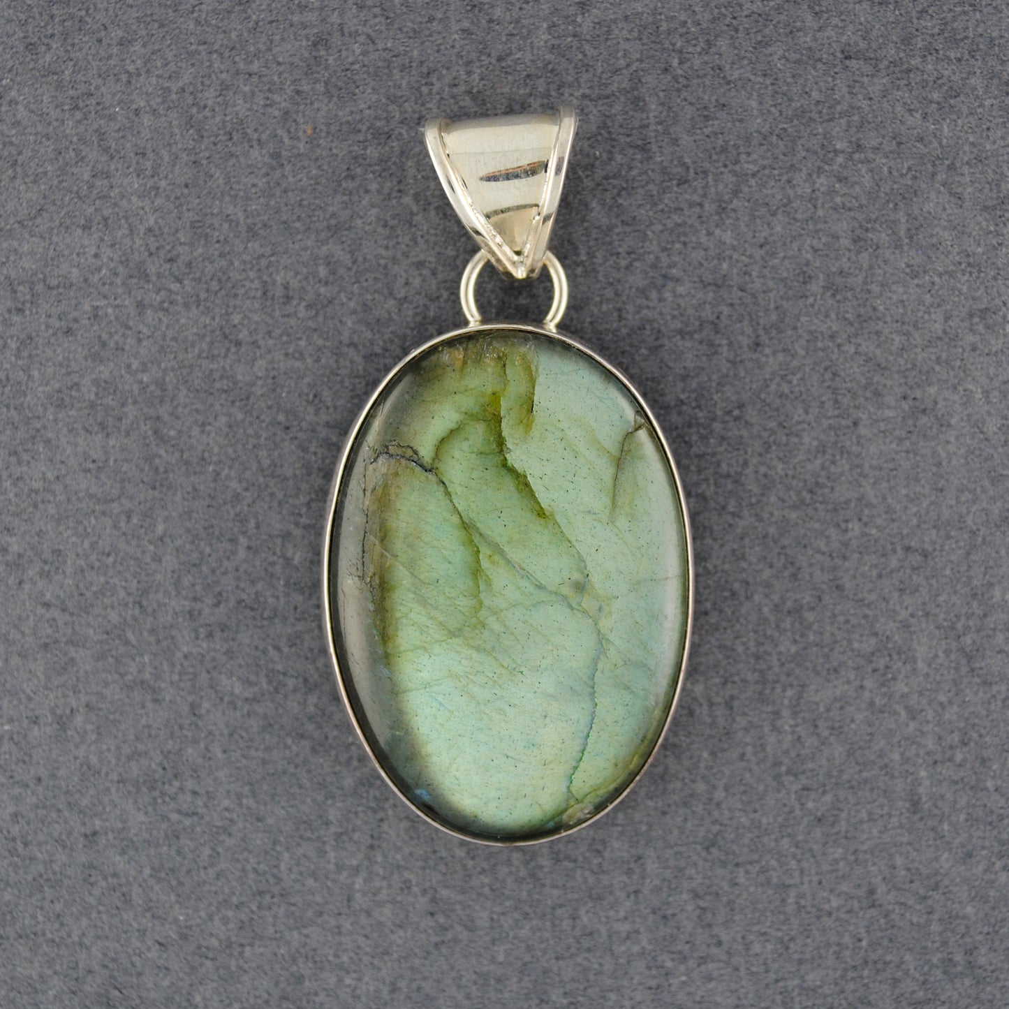 Sterling Silver Labradorite Oval Pendant