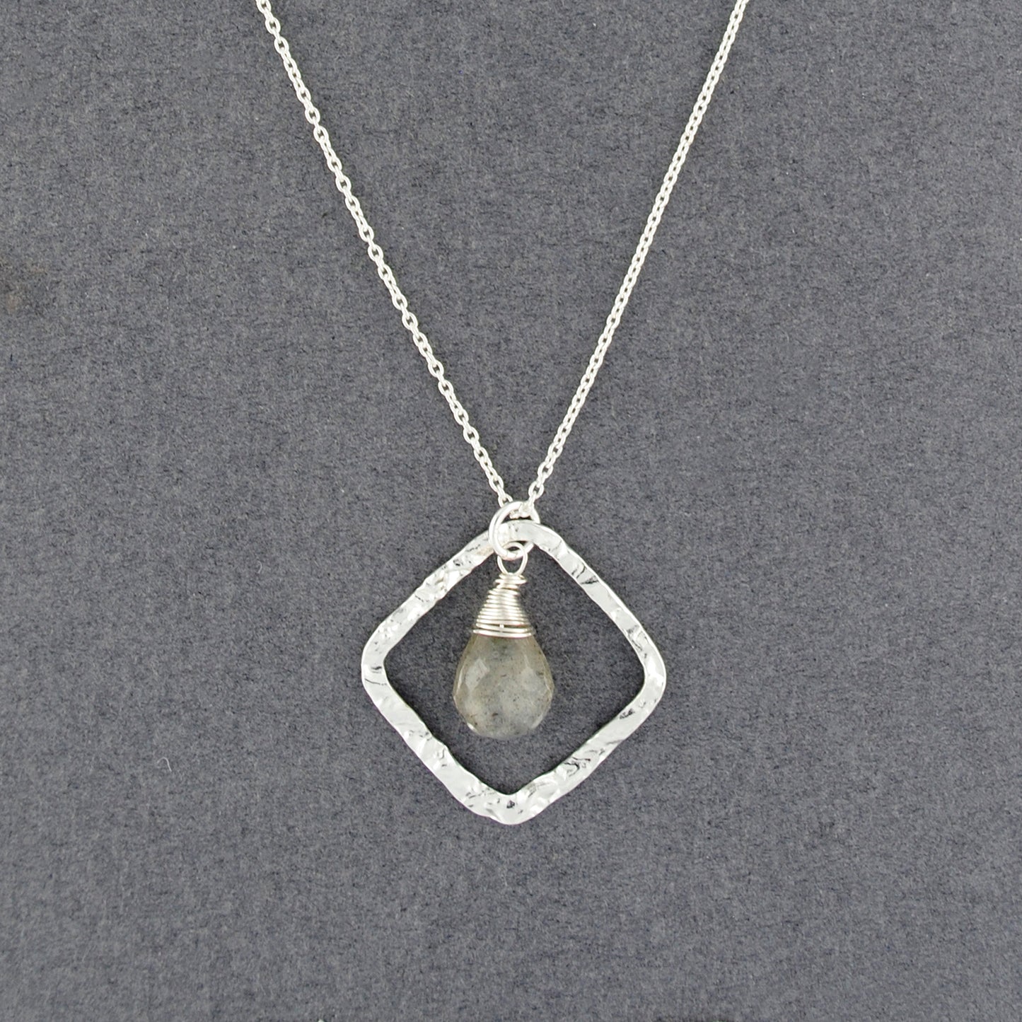 Sterling Silver Hammered Diamond Shape Labradorite Necklace