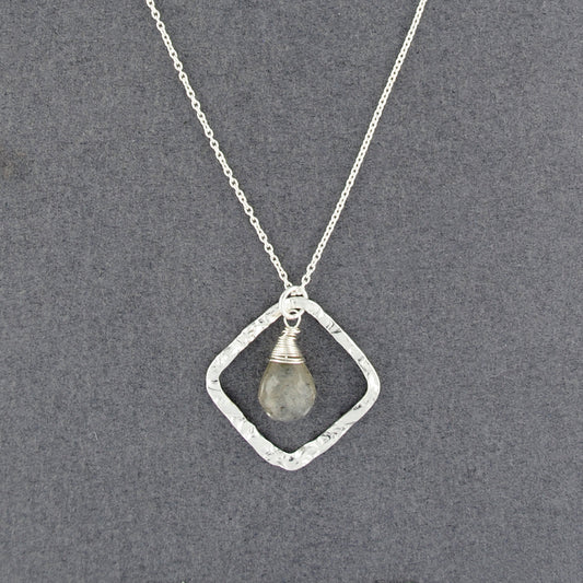 Sterling Silver Hammered Diamond Shape Labradorite Necklace