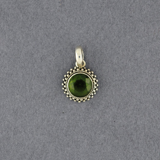 Peridot Small Circle Pendant