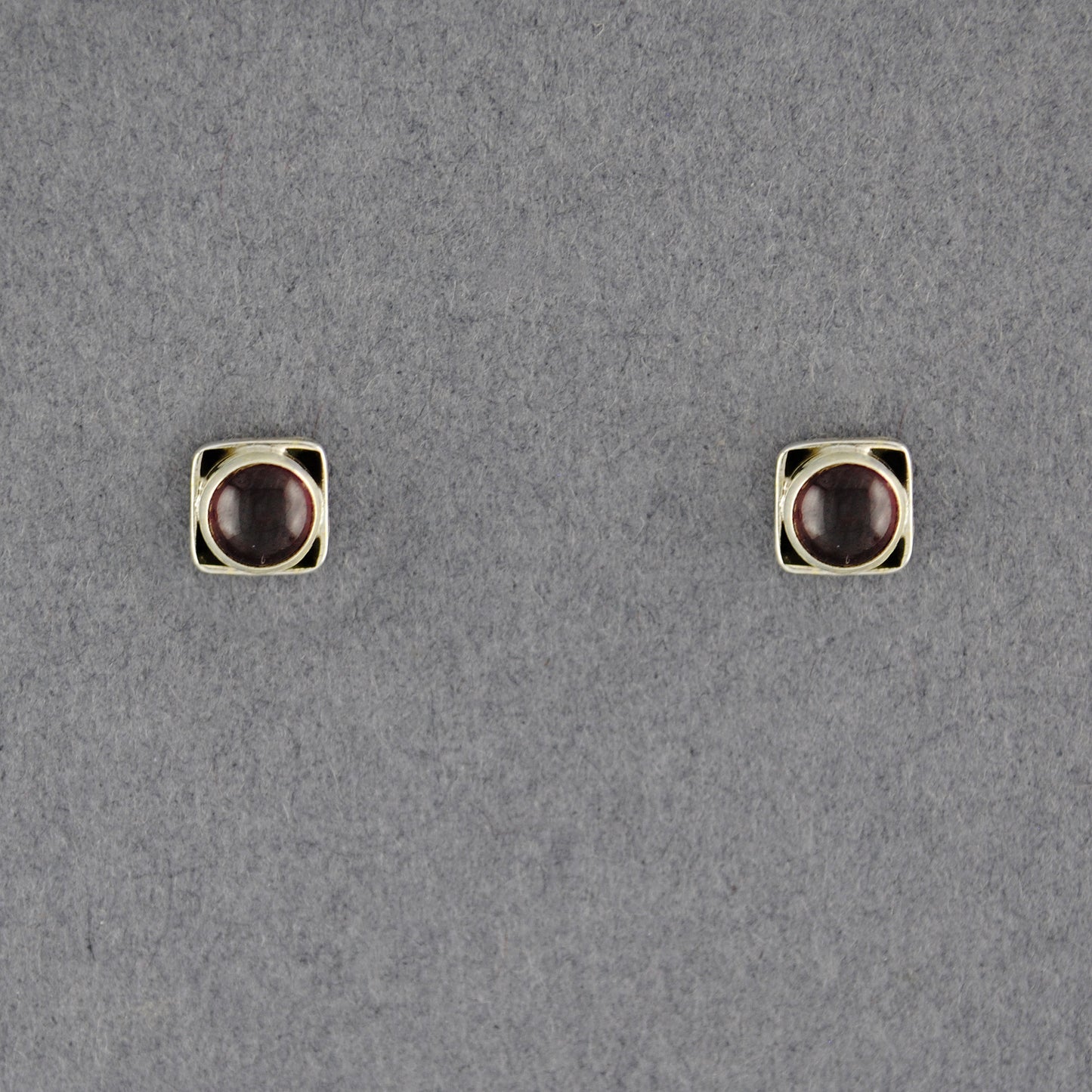 Sterling Silver Garnet in Square Stud Earrings