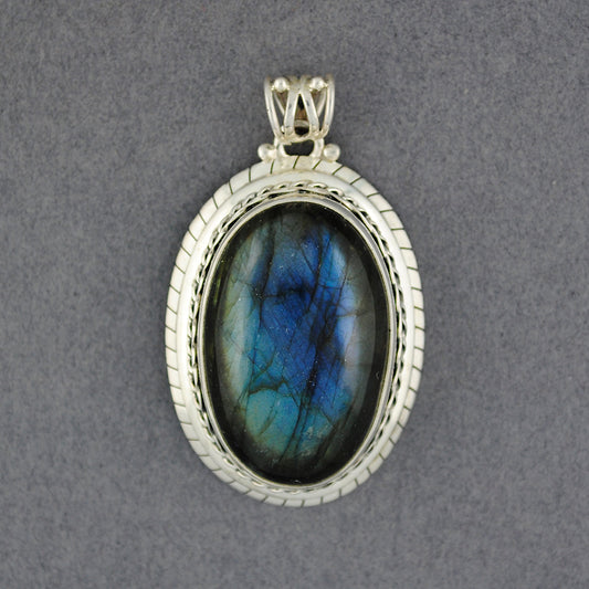 Sterling Silver Labradorite Ornate Oval Pendant