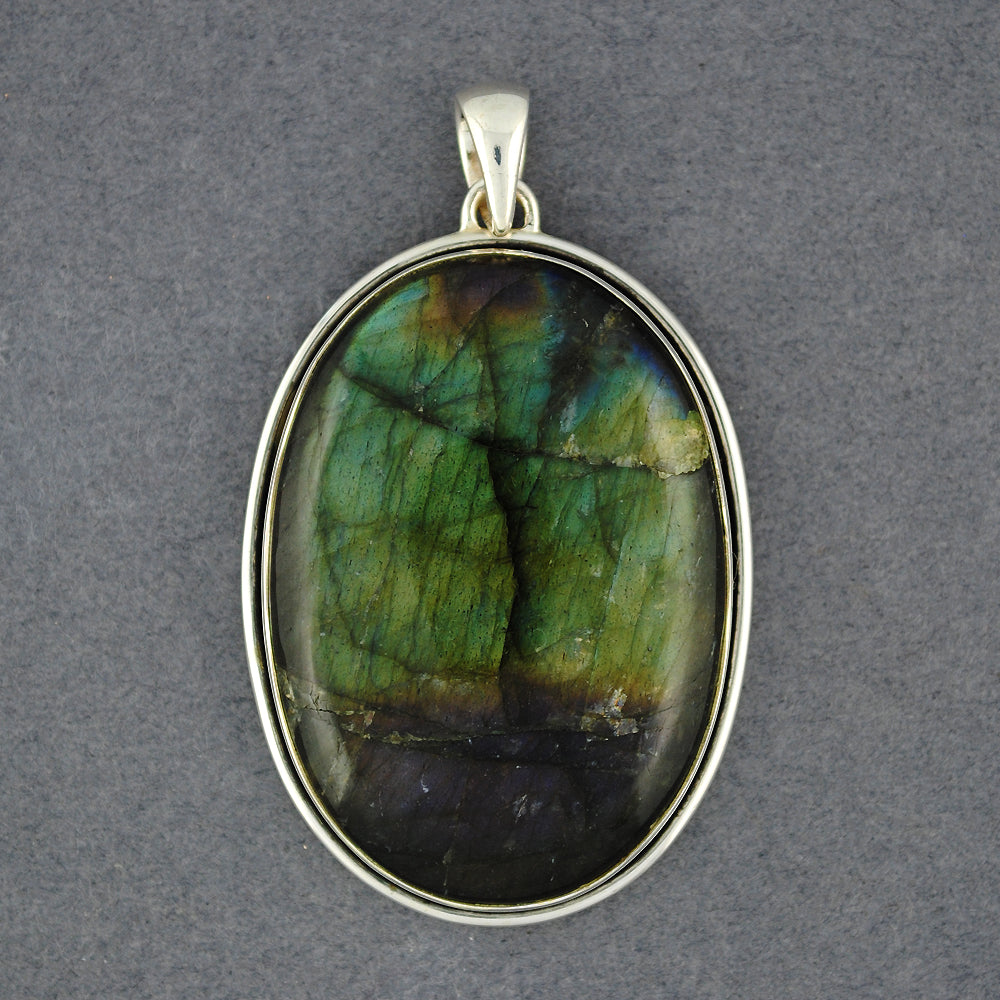 Sterling Silver Labradorite Wide Oval Pendant