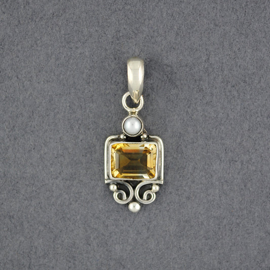Citrine and Pearl Pednat