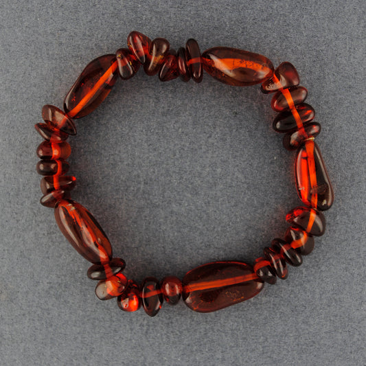 Amber Oval & Chip Beaded Bracelet