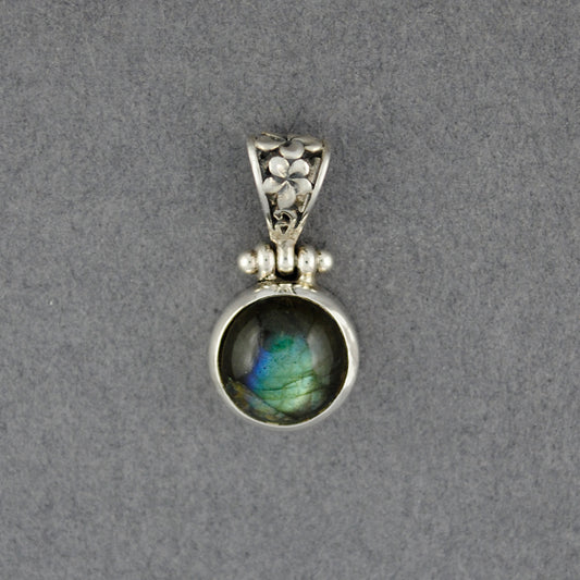 Labradorite with Flower Bail Pendant