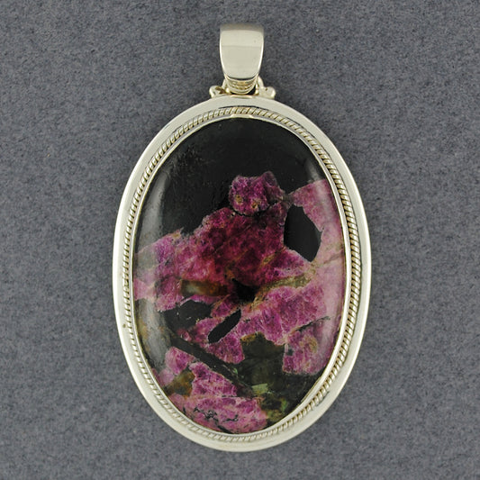 Sterling Silver Eudyalite Twisted Bezel Oval Pendant