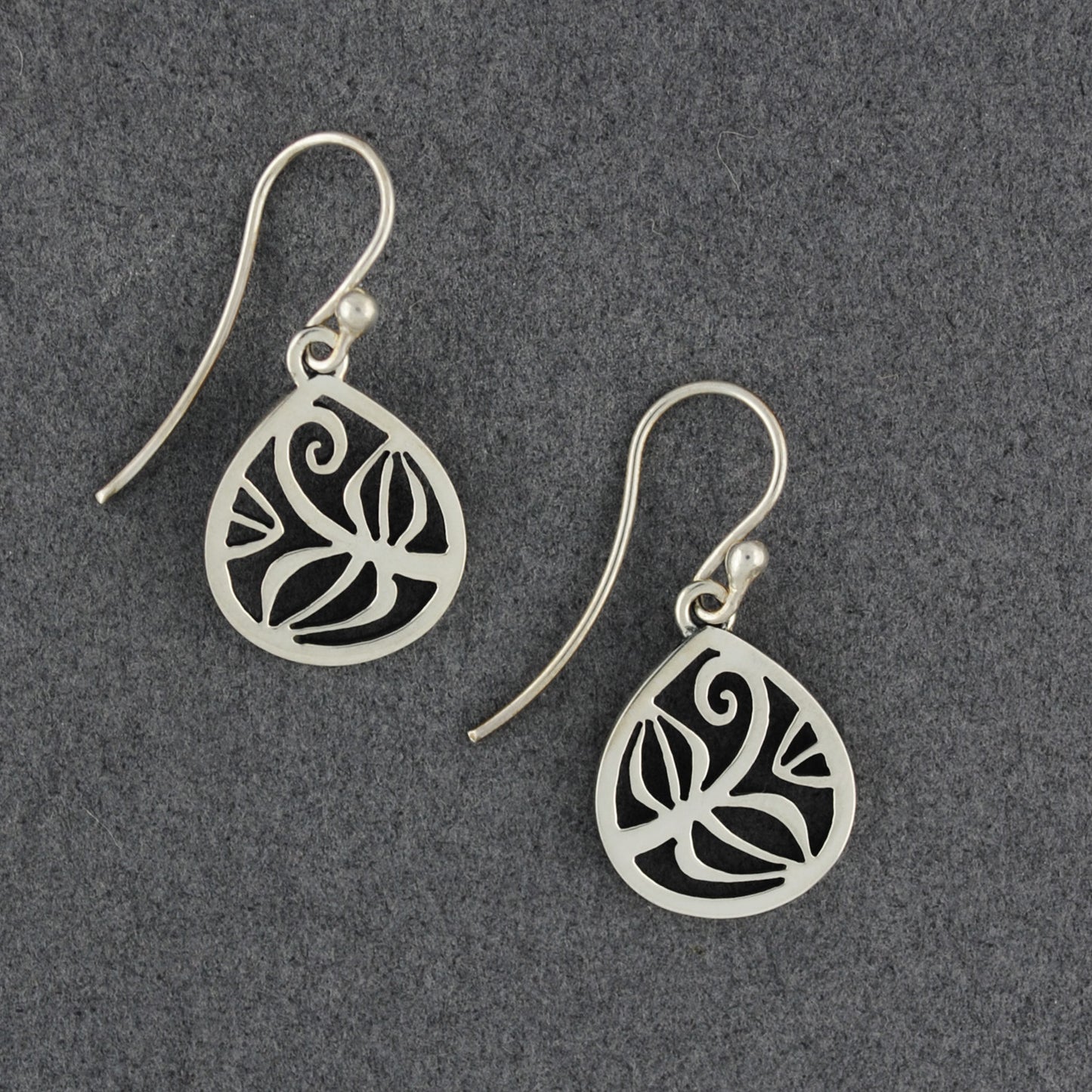 Cut Out Leaf Earrings