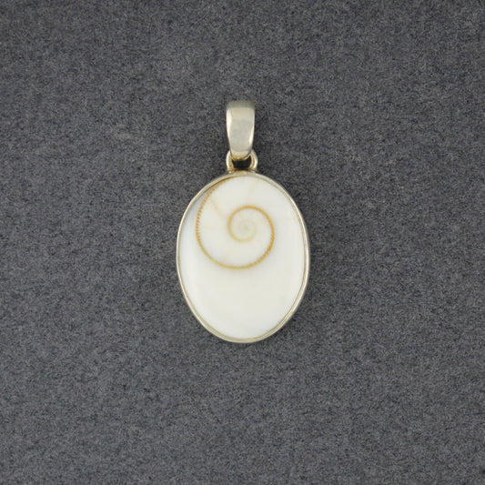 Shiva's Eye Oval with Bezel Pandant