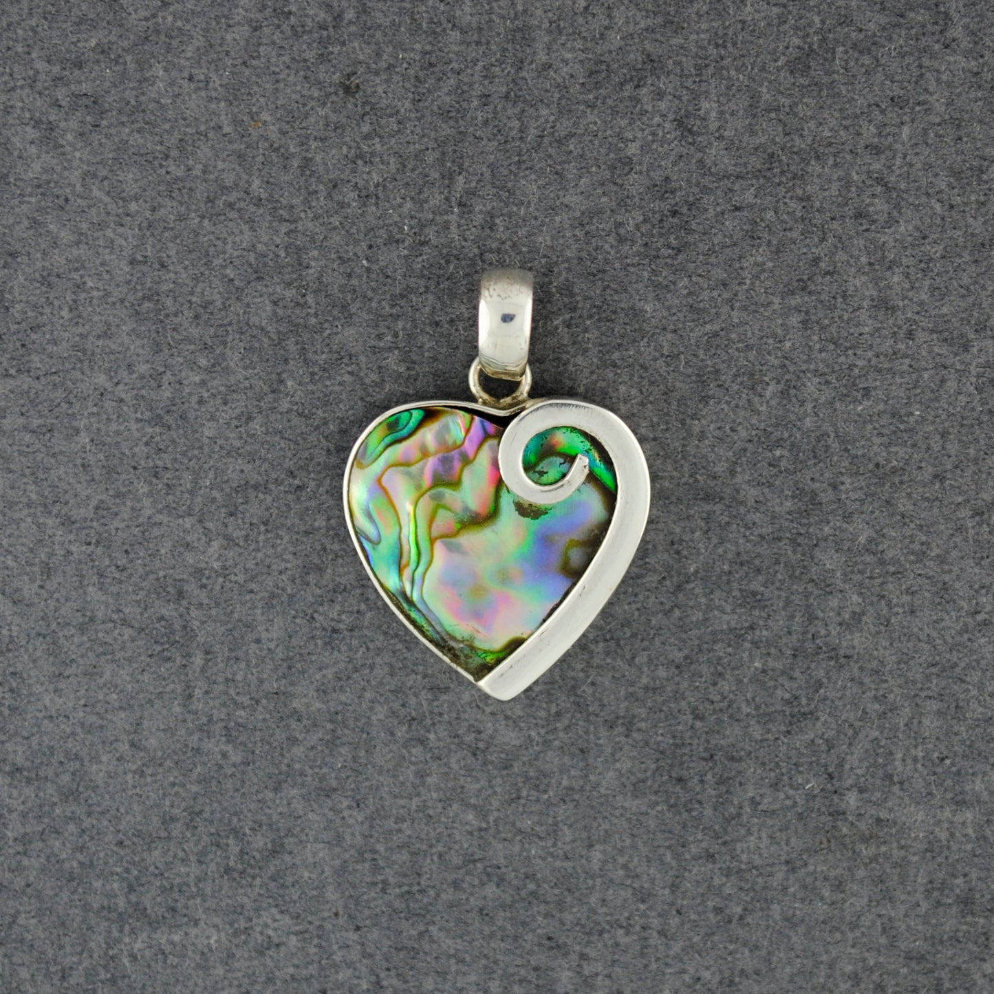 Abalone Heart Pendat