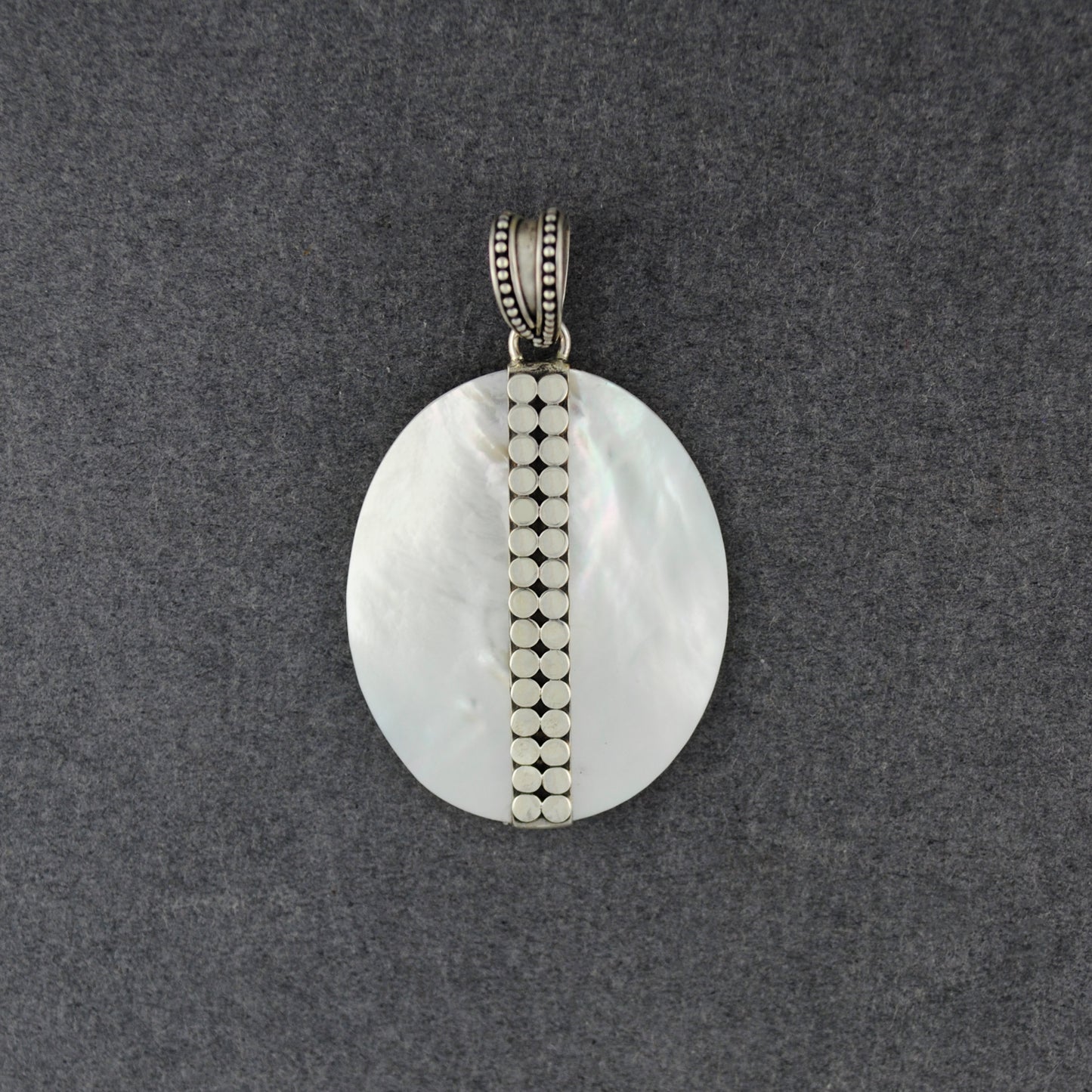 Mother of Pearl Dotted Oval Pendant