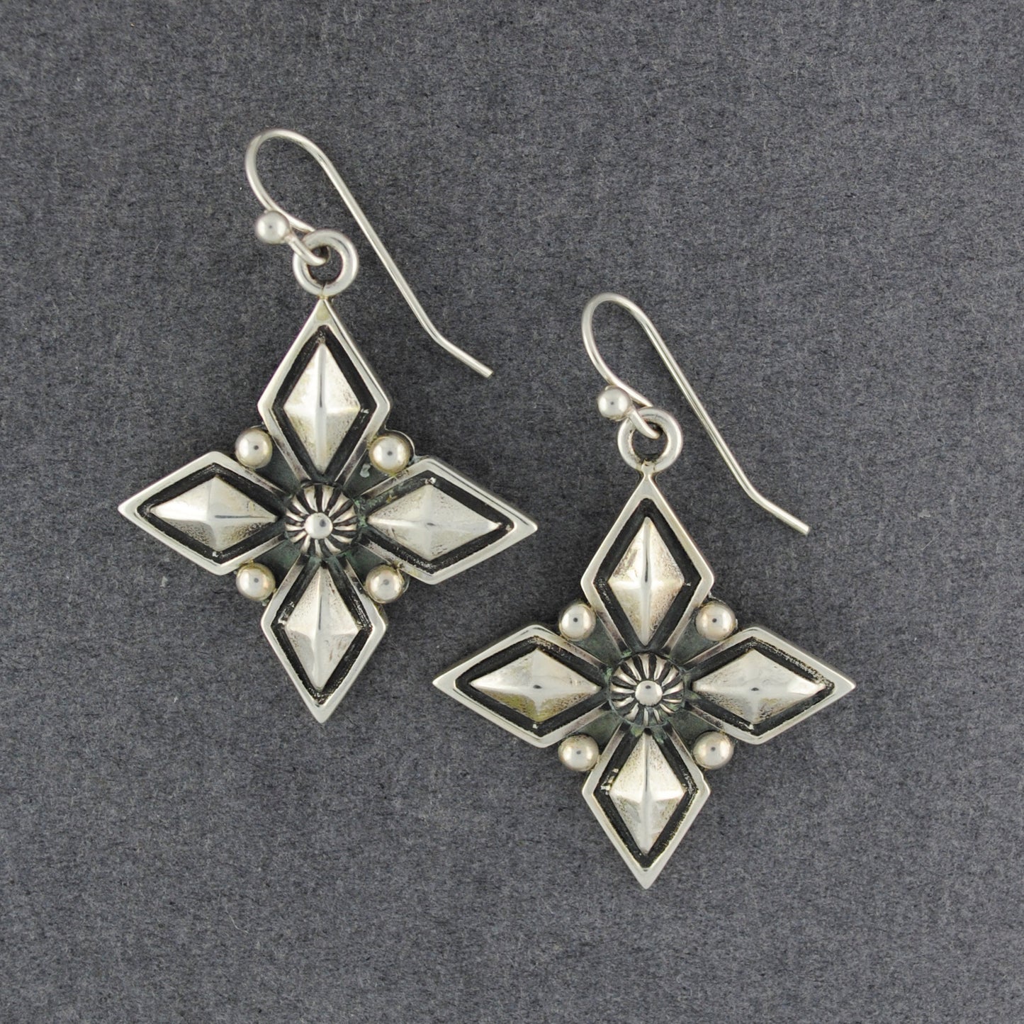 Elgin Tom Snowflake Earrings - Navajo
