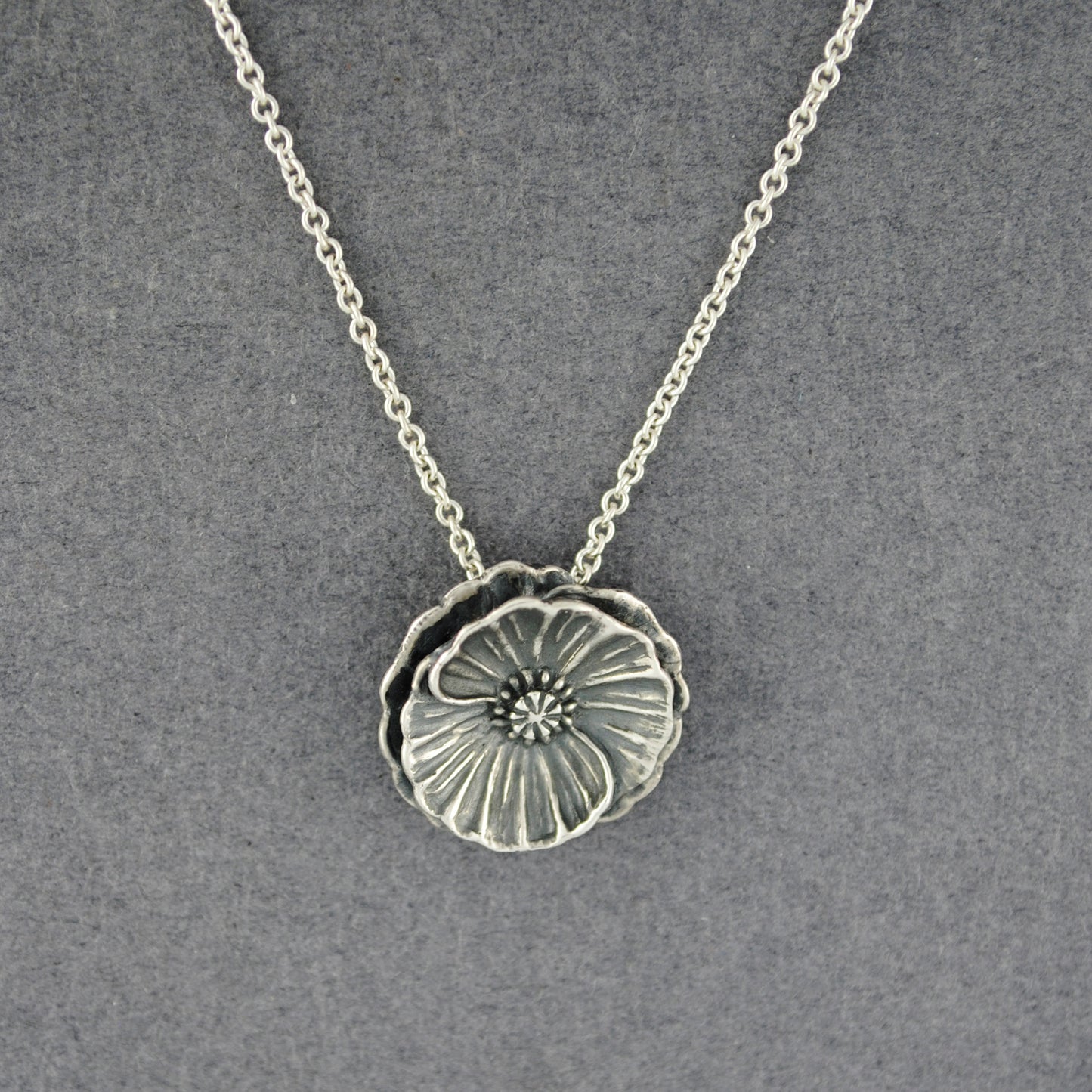Poppy Necklace