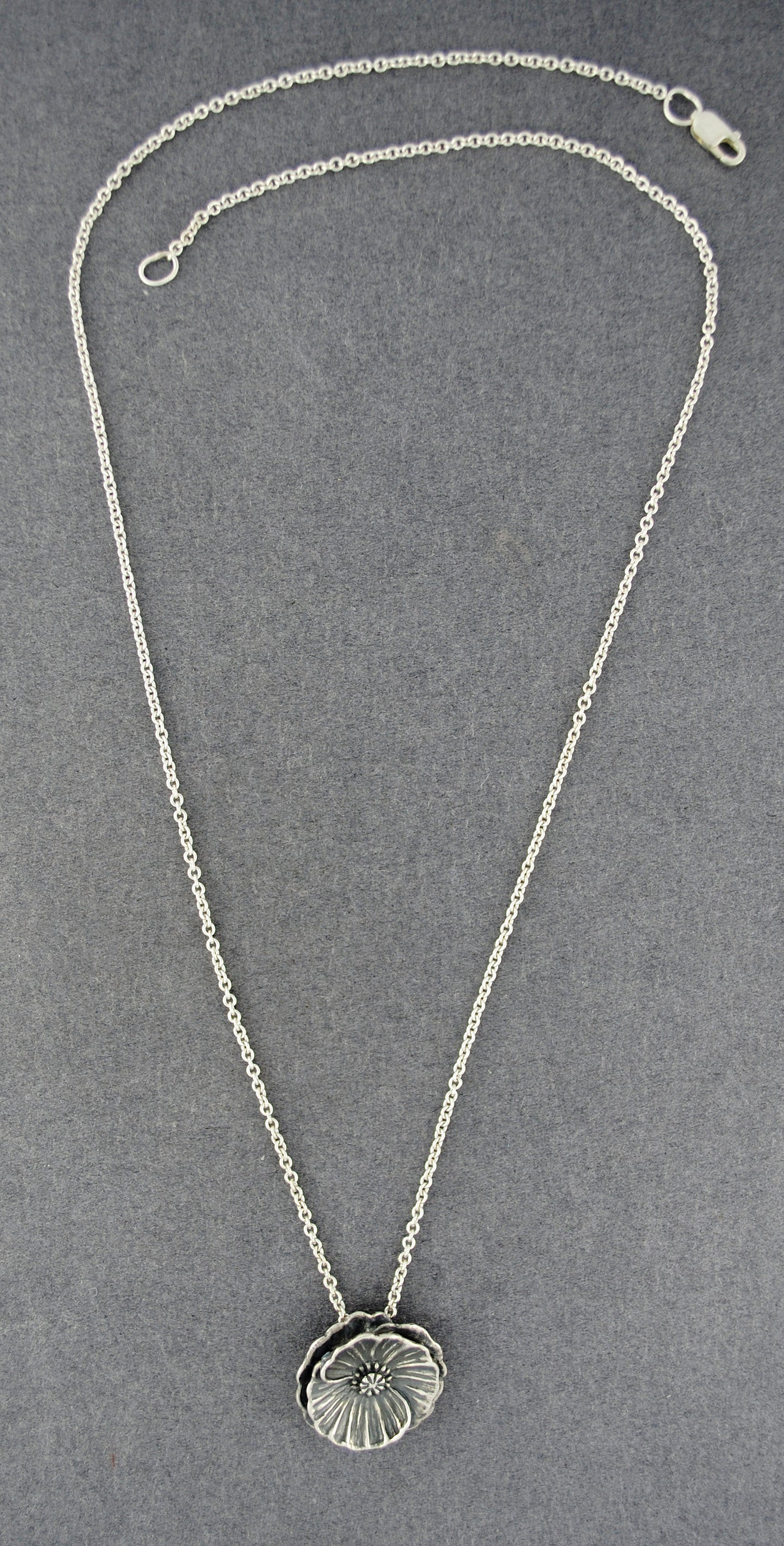 Poppy Necklace