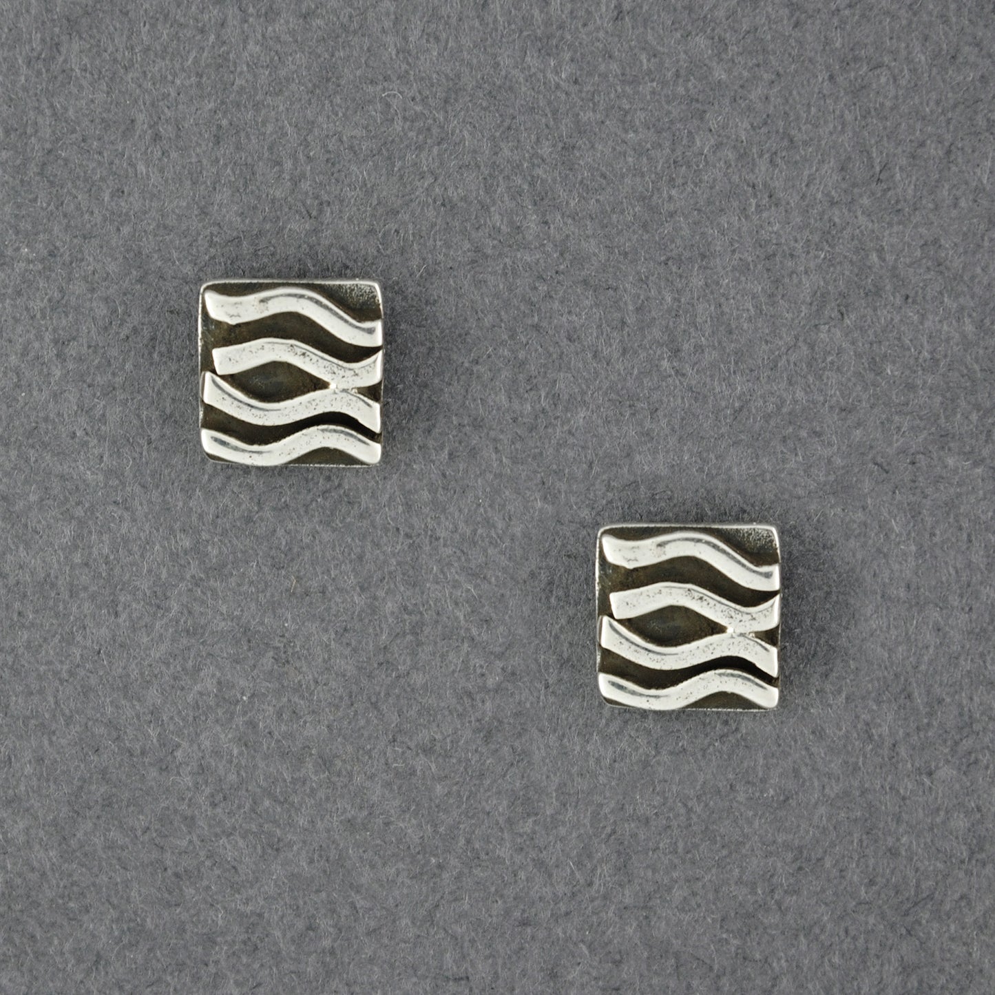 Curvline Post Earrings