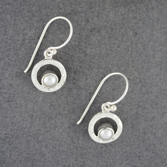 Pearl in Frame Small Earrings