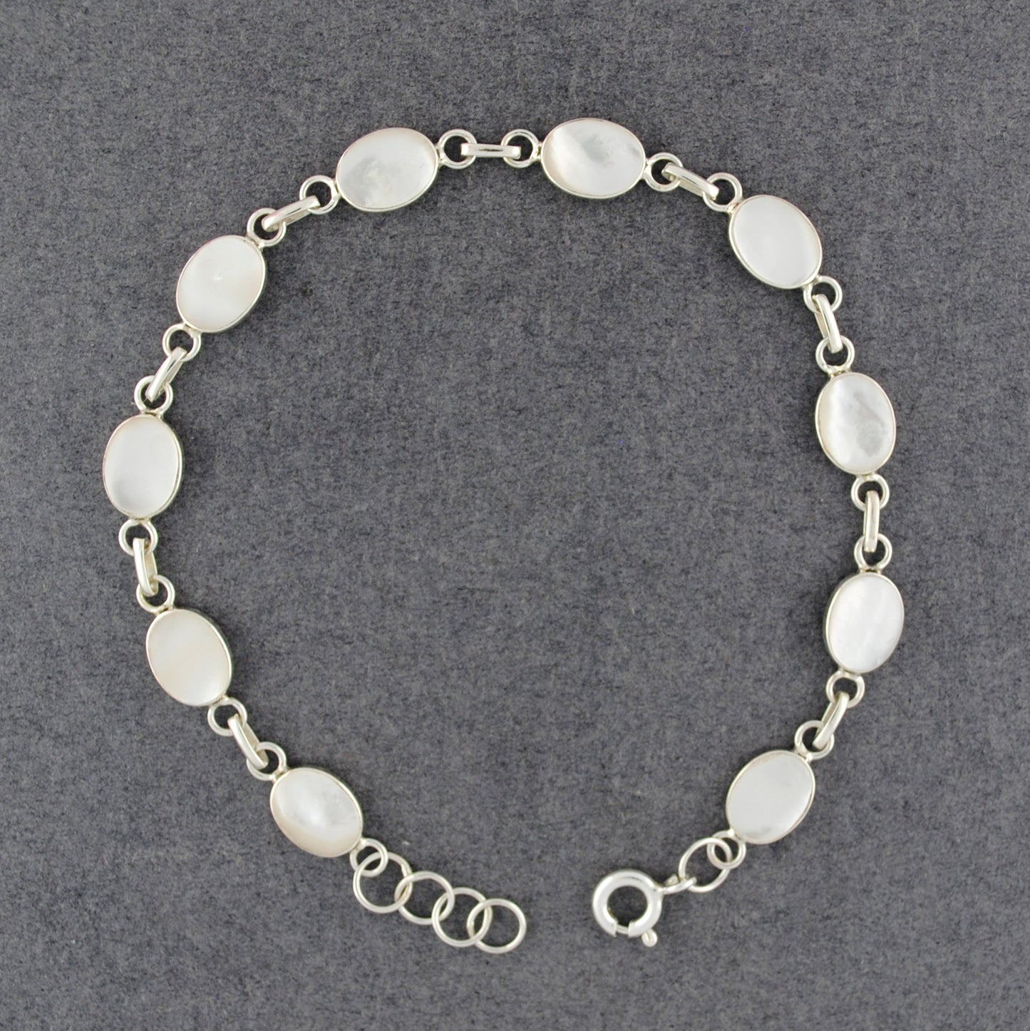 Sterling Silver Mother of Pearl Ovals Bracelet
