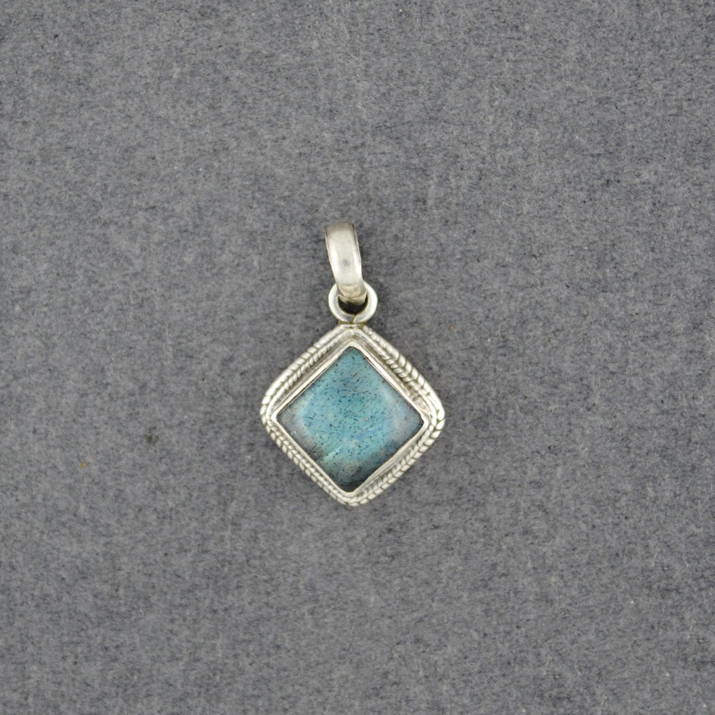 Sterling Silver Labradorite Small Diamond Pendant