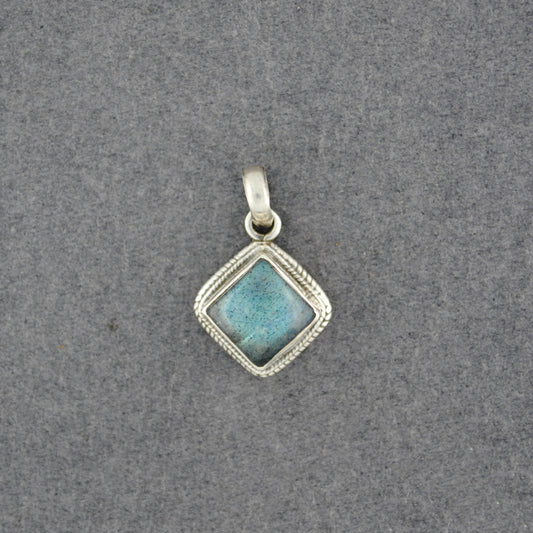 Sterling Silver Labradorite Small Diamond Pendant