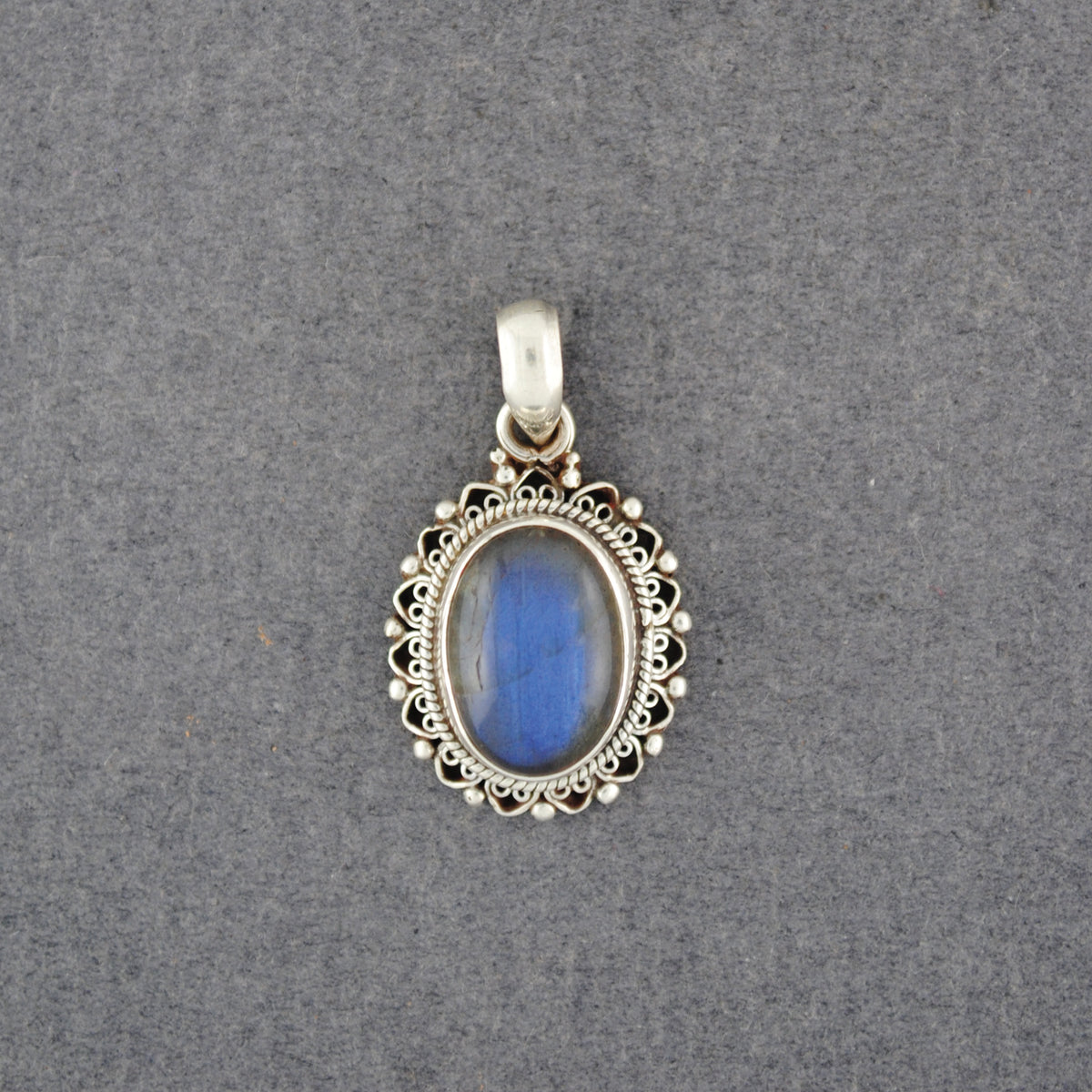 Sterling Silver Labradorite Medium Fancy Oval Pendant