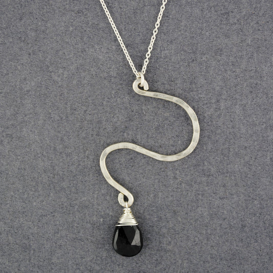 Sterling Silver Black Spinel Hammered Zig Zag Necklace