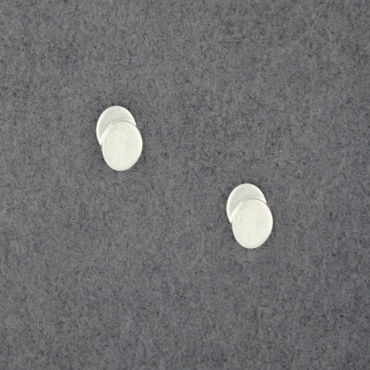 Layered Ovals Post Earrings