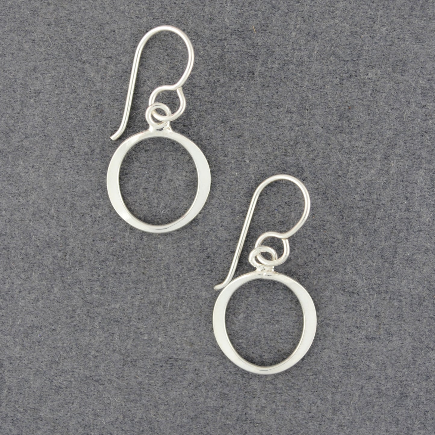 Small Curved Circle Earrings