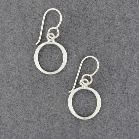 Small Curved Circle Earrings
