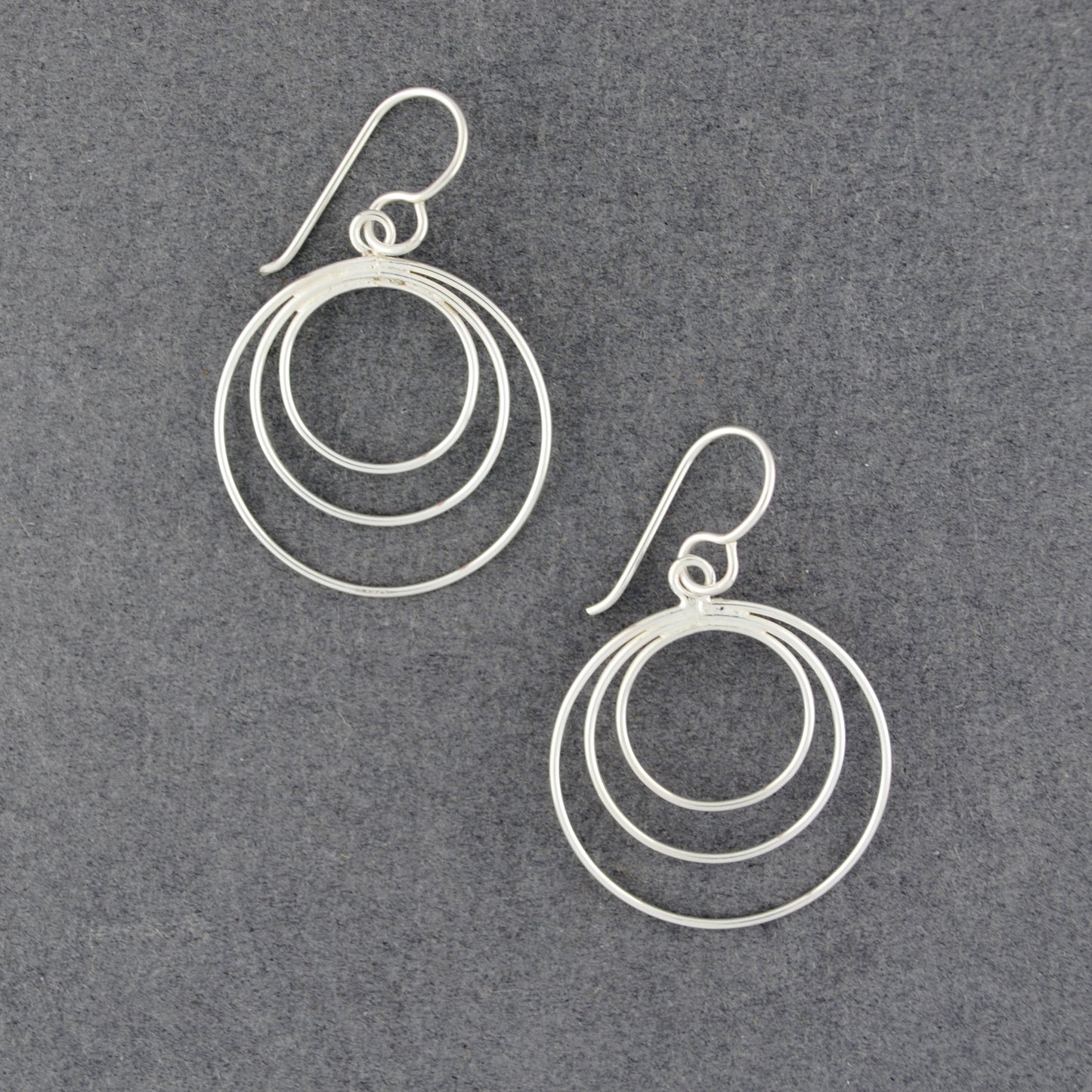 Sterling Silver 3 Circle Wire Earrings