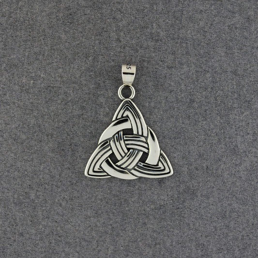 Sterling Silver Detailed Trinity Knot Pendant