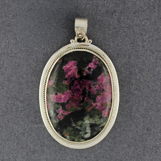 Sterling Silver Eudyalite Twist Bezel Oval Pendant