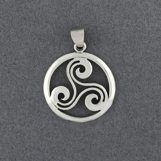 Sterling Silver Large Triskele In Circle Pendant